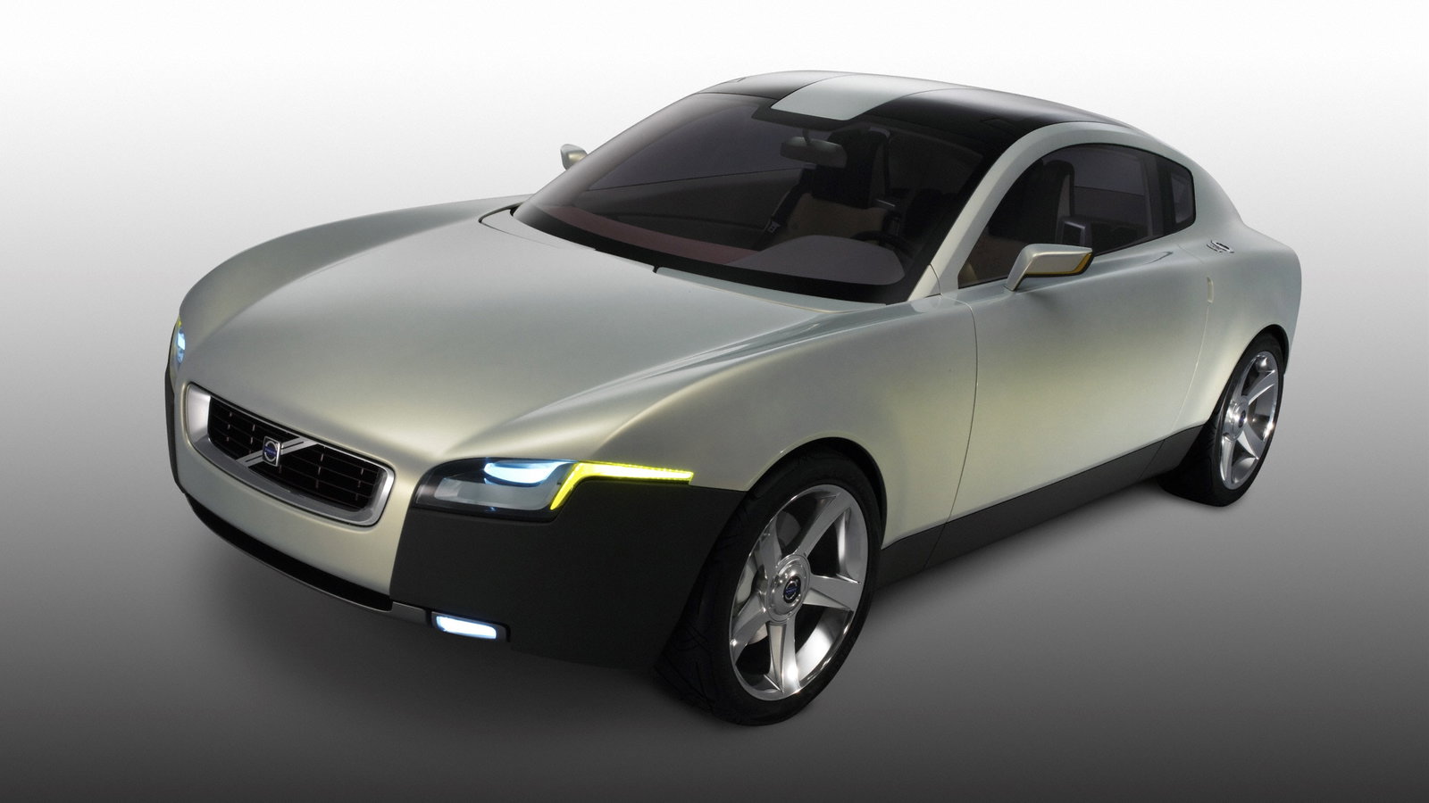 Volvo YCC concept - front